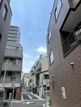 小柳ビルの外観