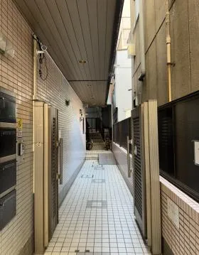 鈴武浅草橋駅前ビルの外観