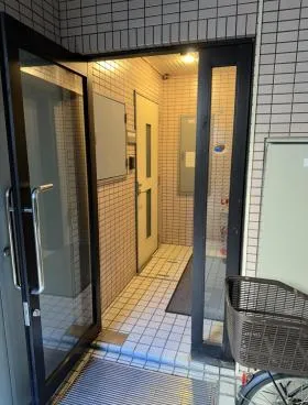 鈴武浅草橋駅前ビルの外観