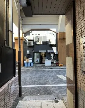 鈴武浅草橋駅前ビルの外観