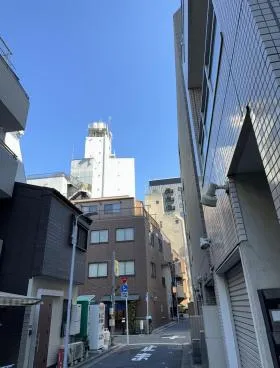 USビルの外観