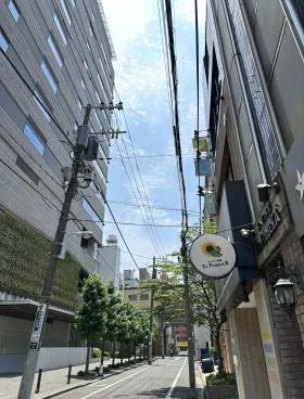 イズミナビルの外観
