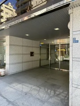 31山京ビルの外観