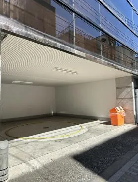 31山京ビルの外観