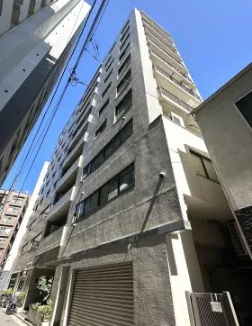 ライフコア蔵前ビルの外観