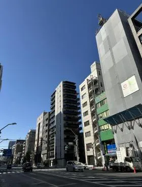 MKビルの外観