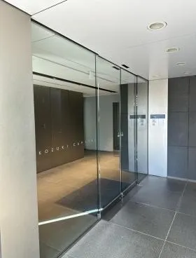 コウヅキキャピタルイーストビルの外観