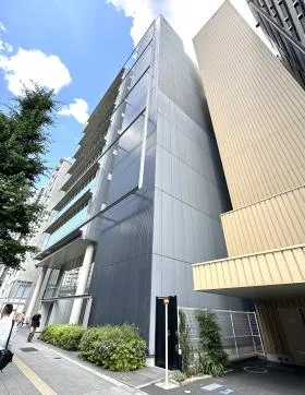 日土地御徒町ビルの外観
