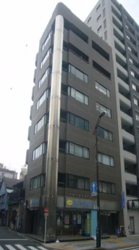 鳥越ミハマビルの外観