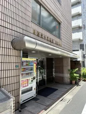 清水ビルの外観