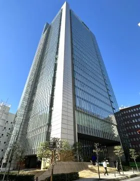 学研ビルの外観