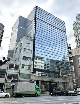 セザールセンタービルの外観