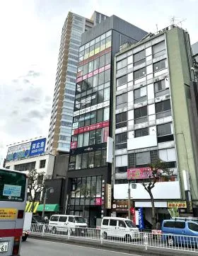 目黒駅前山田ビルの外観