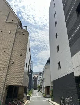 ジャコワ第4ビルの外観