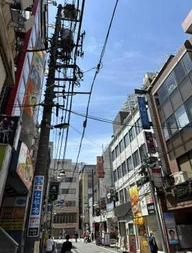 クロスポイント池袋ビルの外観