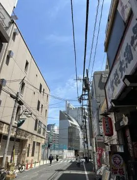 クロスポイント池袋ビルの外観