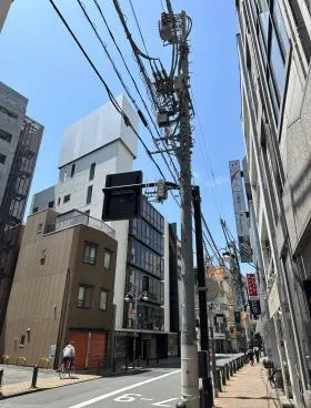 サンSTKビルの外観