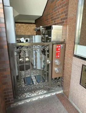 西池袋中央ビルの外観