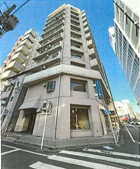 八巻サマリヤビルの外観