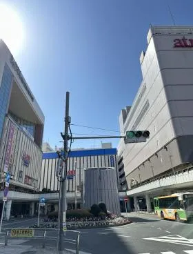 林ビルの外観