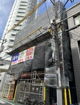 イセロクビルの外観