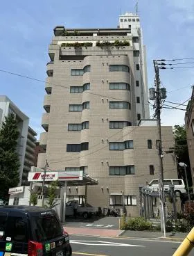 音羽こくねビルの外観