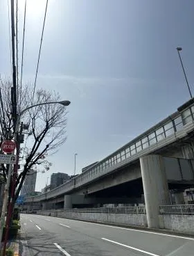 栗島ビルの外観