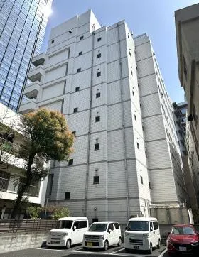 ニューグローリィビルの外観