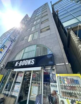 第1主田ビルの外観