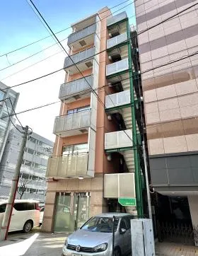 芝ビルの外観