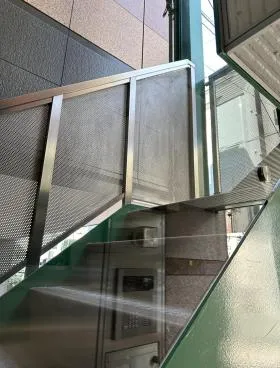芝ビルの外観