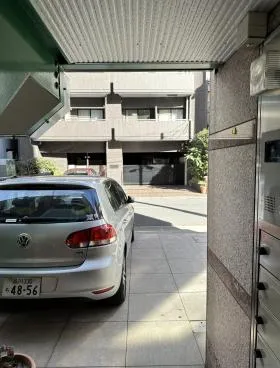 芝ビルの外観