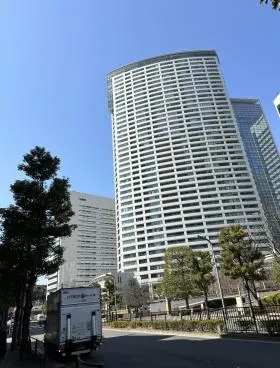 YBビルの外観
