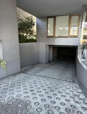 丸菱ビルの外観