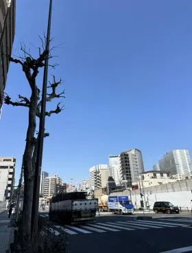 丸菱ビルの外観