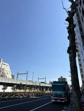 丸菱ビルの外観