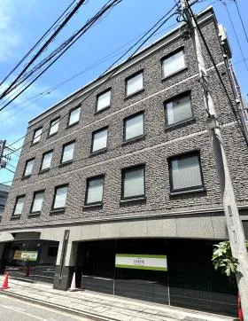 日比ビルの外観