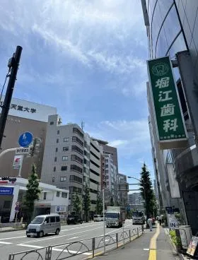 巴屋ビルの外観