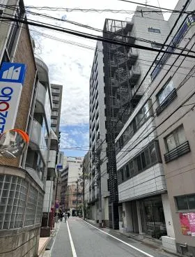 アークエムビルの外観