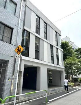 南江堂ビルの外観
