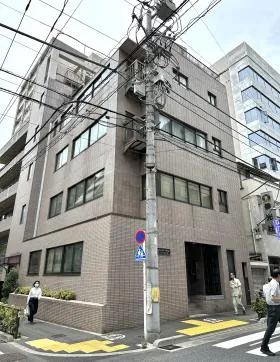 サンワイズビルの外観