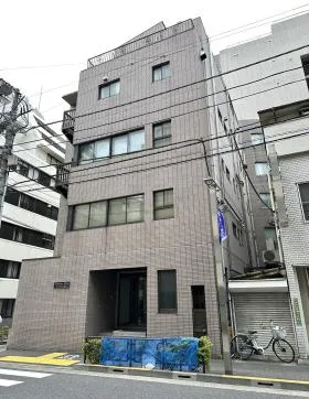 サンワイズビルの外観