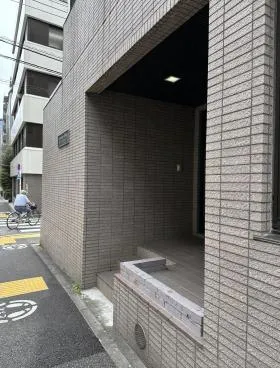 サンワイズビルの外観