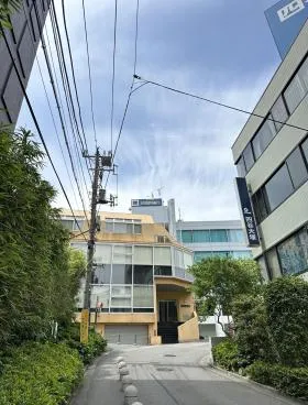 市ヶ谷子安ビルの外観