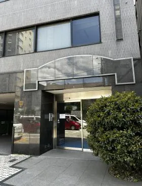 山文ビルの外観