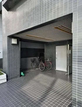 岡家寿Ⅱビルの外観