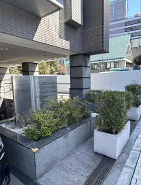 四谷ワイズビルの外観