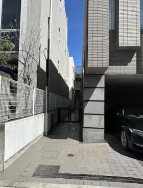 四谷ワイズビルの外観