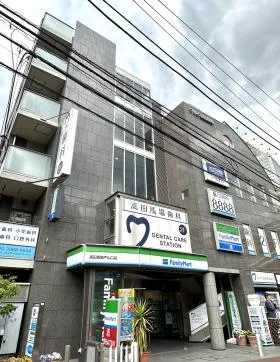 アルク高田馬場ビルの外観