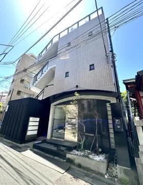 高村ビルの外観